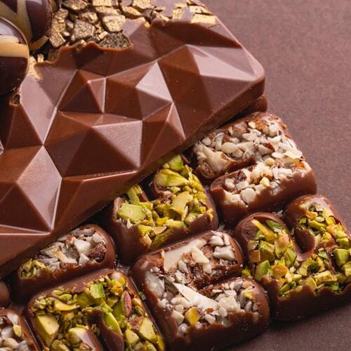 Kunafa chocolate bites topped with pistachio